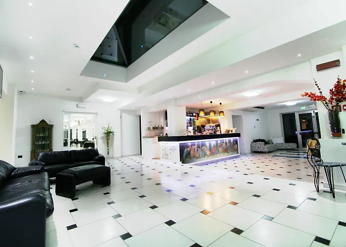Hotel Leonardo