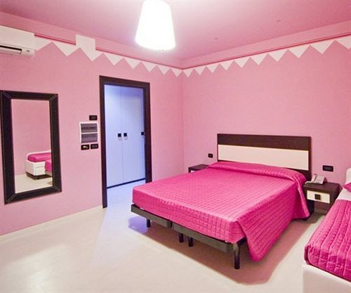 Hotel Leonardo