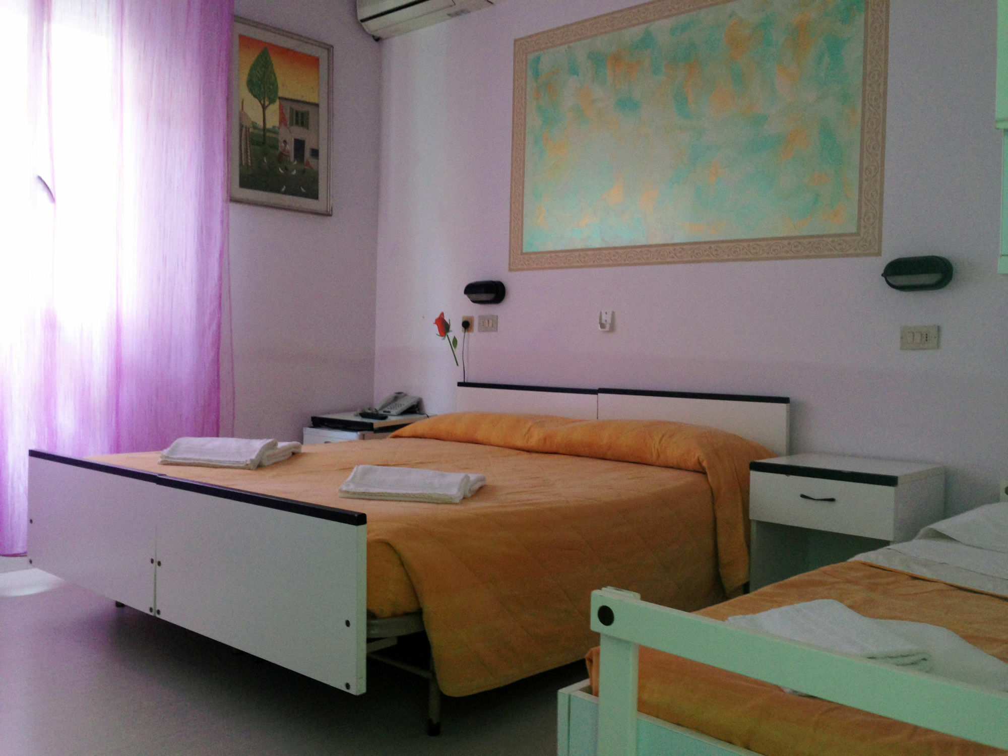 Hotel Leonardo 3*